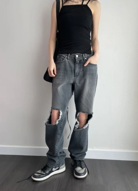 Dark Black Damage Bootcut Denim Pants