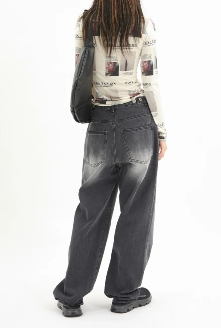 Button point brush wide denim pants