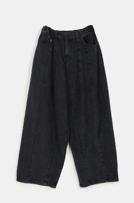 Needle work balloon denim pants