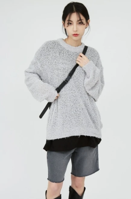 Boukle loose knitwear